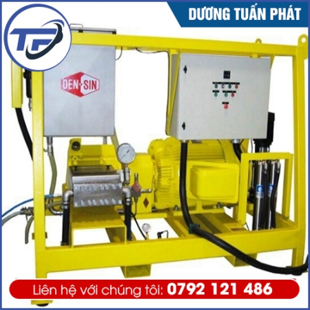 MÁY PHUN NƯỚC SIÊU CAO ÁP DENSIN C-1400/38D