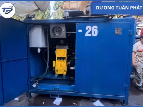 Bàn giao máy phun siêu cao áp Halemen 2400 bar cho khách hàng dầu khí